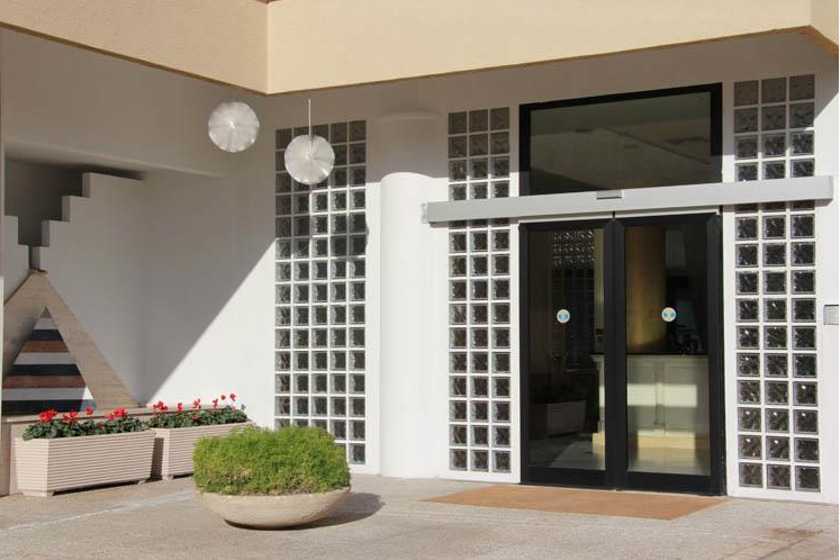 Hotel Zenit Salento Lecce Bagian luar foto