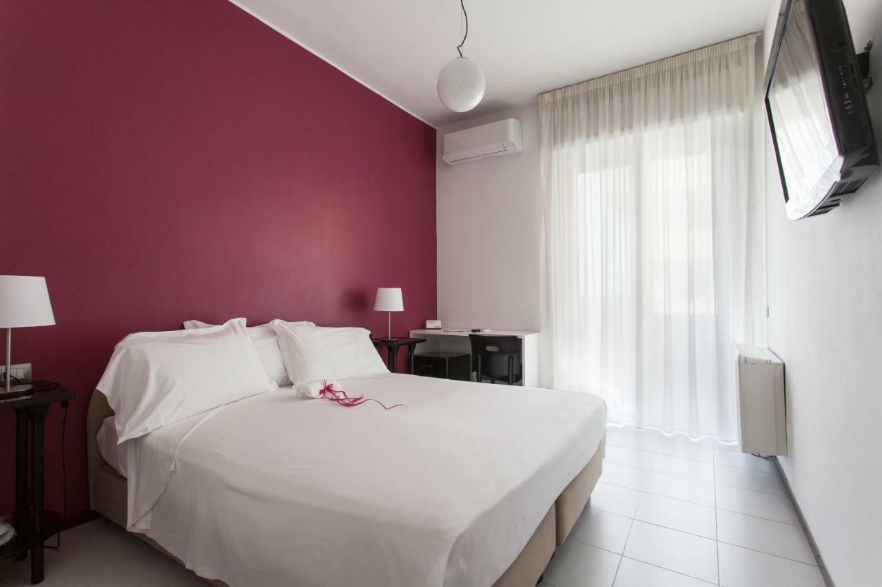 Hotel Zenit Salento Lecce Bagian luar foto